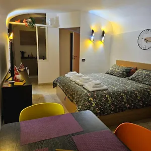  Apartment Petraio Italy